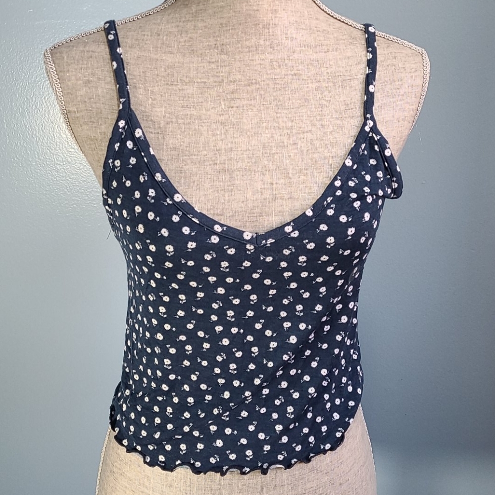 PacSun Basics Navy Floral Spaghetti Strap Crop Tank Size Large NWT